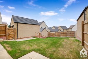 Photo 17- click for photo gallery